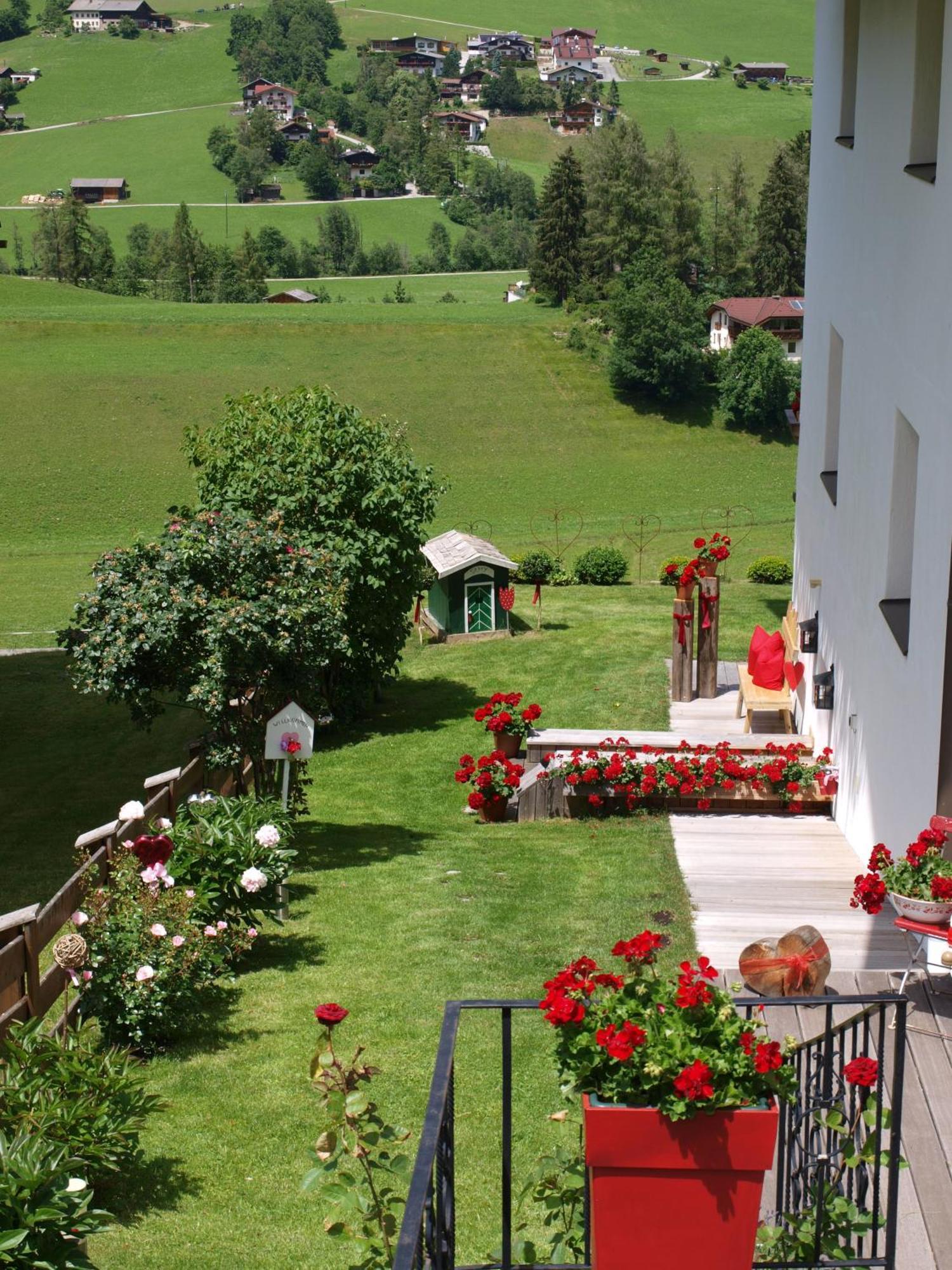 Alpenferienwohnung Strickner Neustift im Stubaital Exterior foto